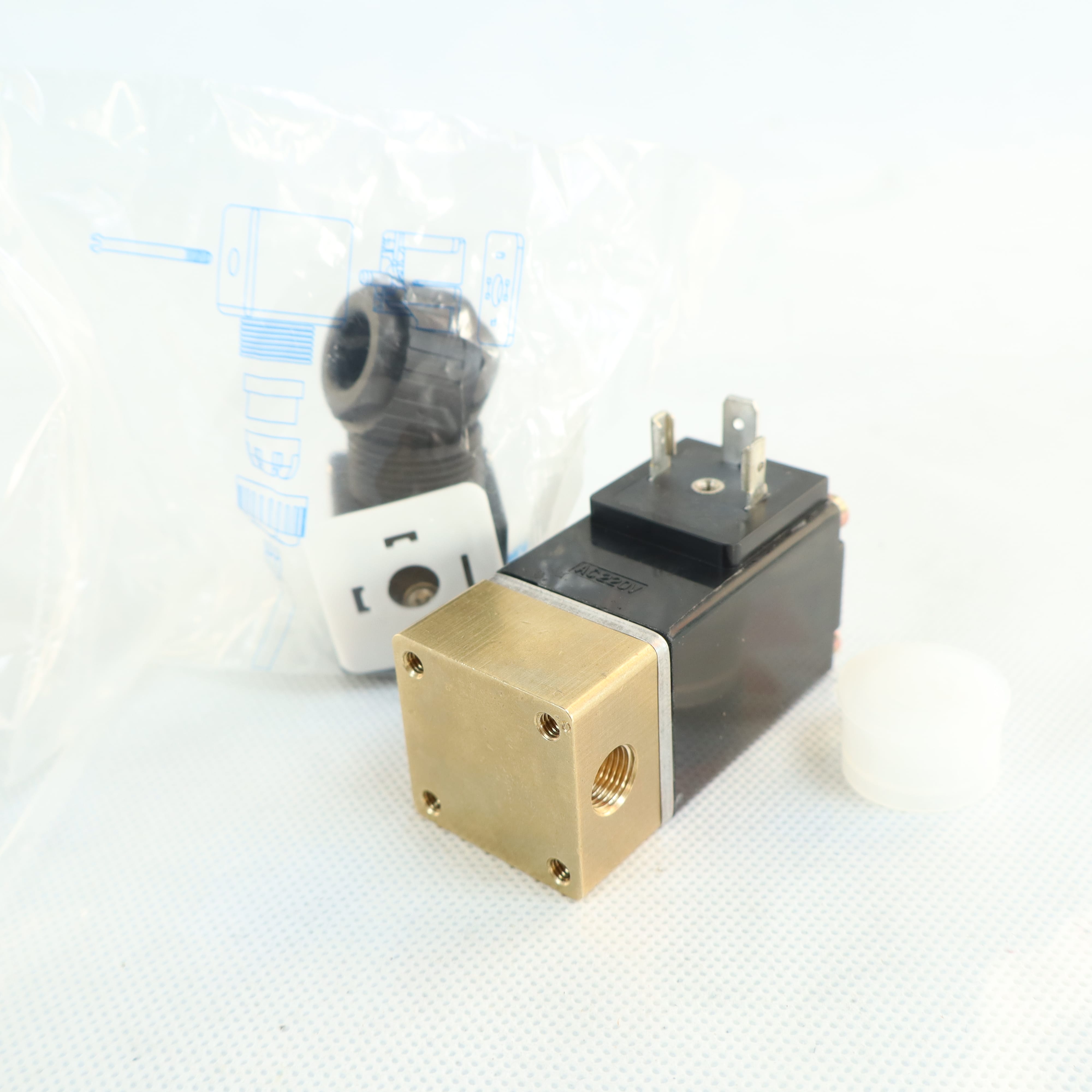 阿特拉斯 1089039201 电磁阀_麦格压缩机（江苏）有限公司