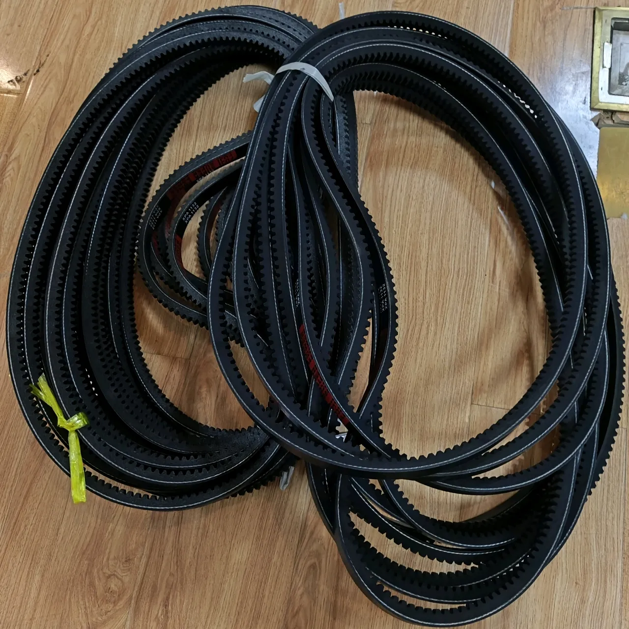 博格 586000904P 皮带6根_麦格压缩机（江苏）有限公司